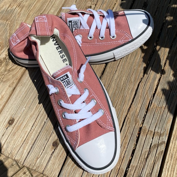 Converse Women's Sneakers in Pink and White - Picture 1 of 6